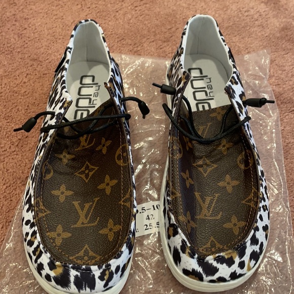 Hey Dude | Shoes | Lv Logo Slip On With 